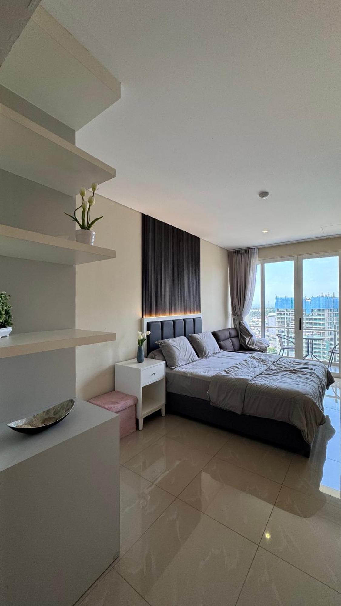 Nagoya Thamrin Apartment High Floor With View ภายนอก รูปภาพ